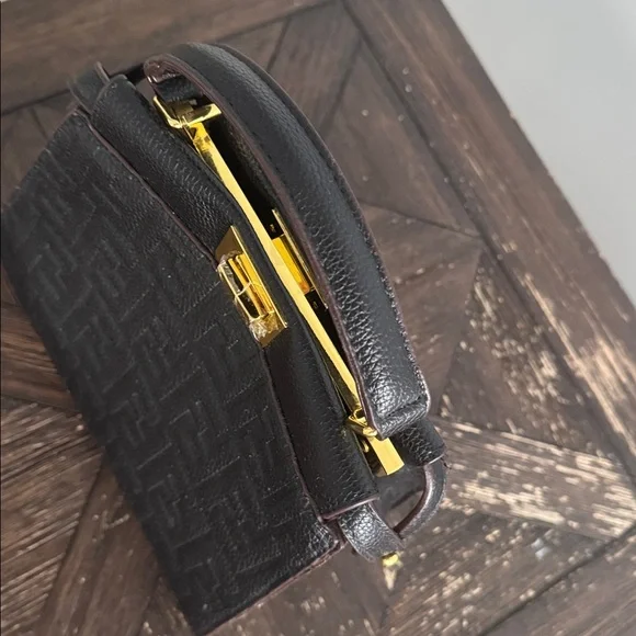 Black Designer Inspired Logo Handbag with Gold Hardware - Picture 5 of 11